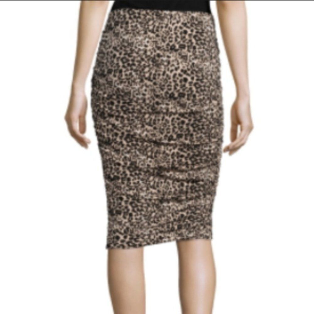 Vince Cammuto Leopard Print Side Ruched Pencil Skirt (Size XS) - Picture 5 of 6